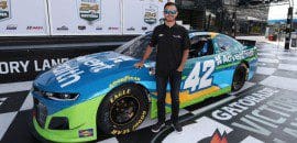Nascar suspende Kyle Larson após fala racista em corrida virtual