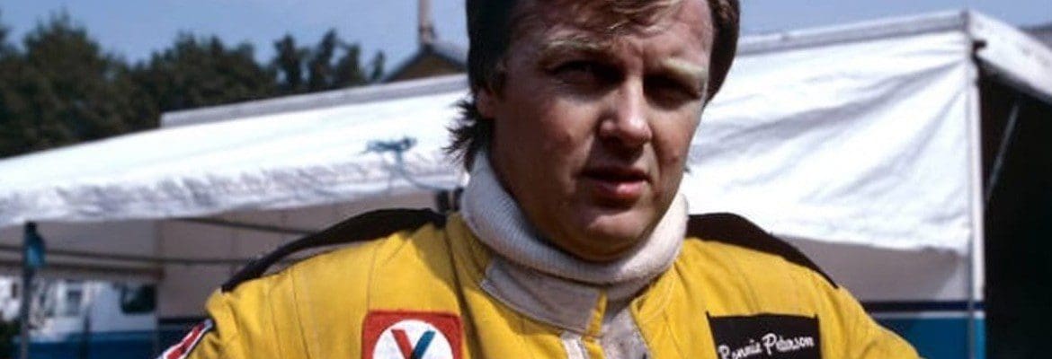 Túmulo do ex-piloto de Fórmula 1 Ronnie Peterson é destruído por vândalos