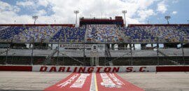 Volta do automobilismo: NASCAR reinicia neste domingo a sua temporada