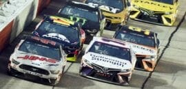 Hamlin conquista vitória no meio da semana em Darlington