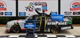 Enfinger ultrapassa Hill na prorrogação e vence sua primeira no Atlanta Motor Speedway