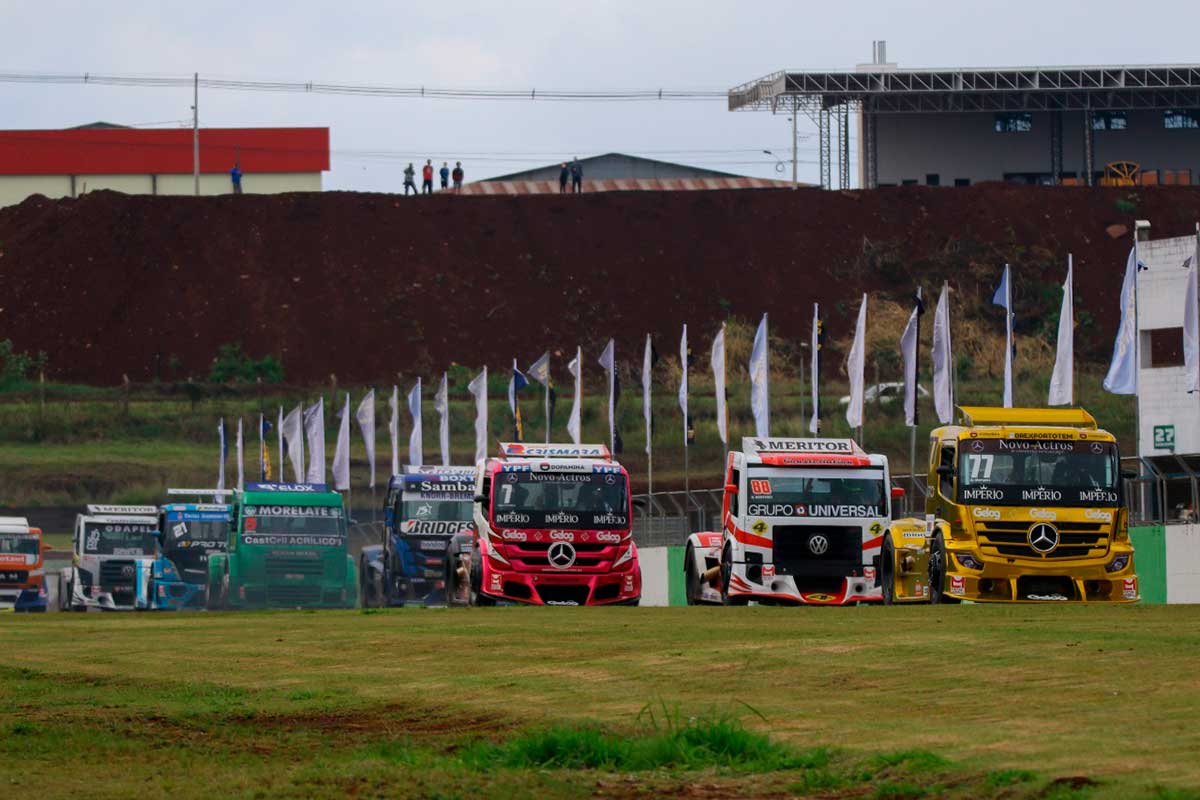 VÍDEO Melhores momentos da 1ª etapa da Copa Truck 2020