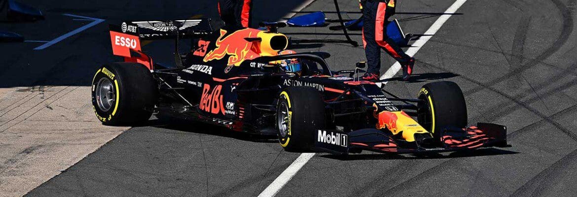 Albon destacou a importância dos testes referentes aos protocolos do COVID-19