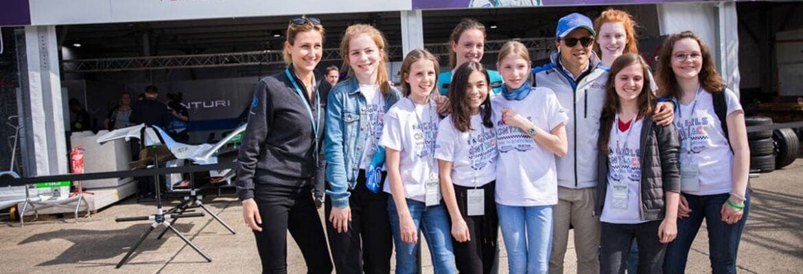 Fórmula E comemora o Dia Internacional da Mulher na Engenharia