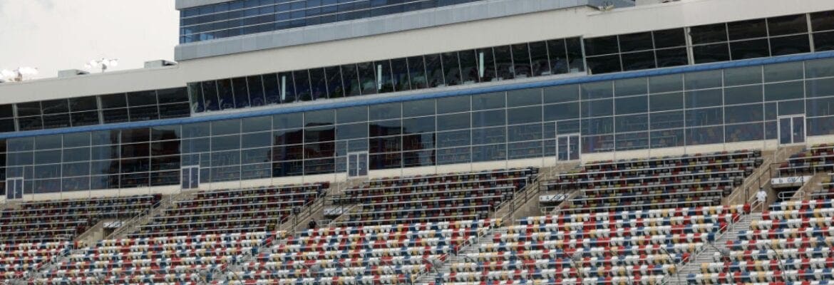 NASCAR anuncia retorno gradual do público começando nesta semana
