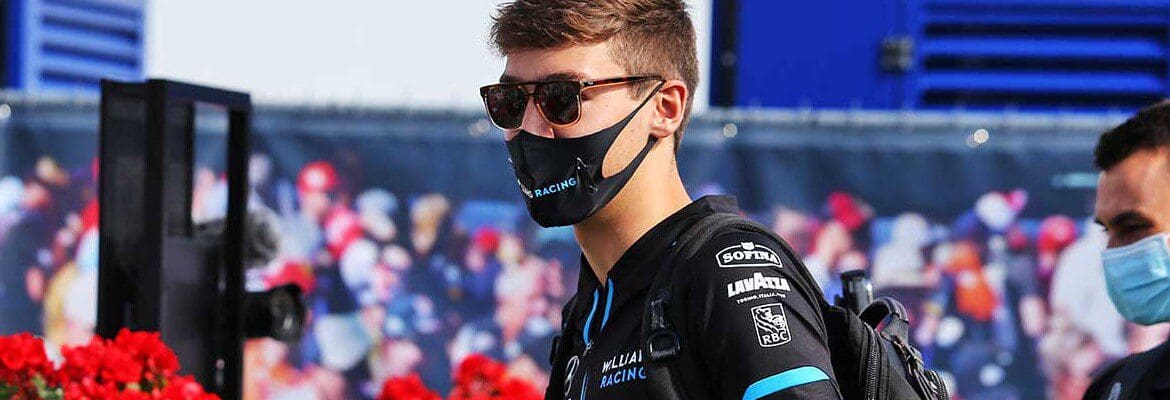 Russell não vê oportunidade fora de Williams: "Claire não deixaria" Russell não vê oportunidade fora de Williams: “Claire não deixaria”