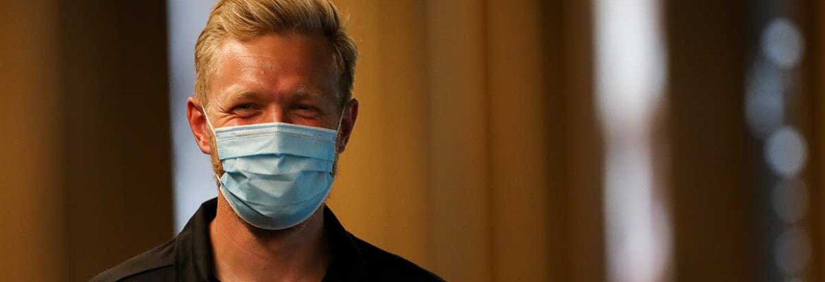 Magnussen quer que regra de comunicação entre equipe e piloto seja atualizada