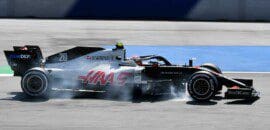 Haas teve problemas de equilíbrio, aderência e potência nos primeiros treinos
