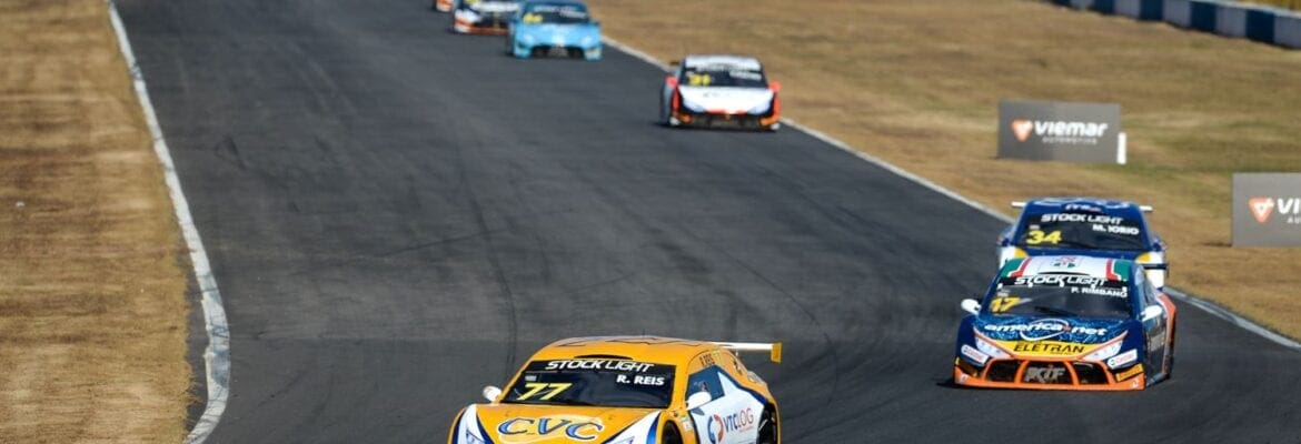 Reis domina corrida de abertura da Stock Light em Goiânia