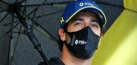 Ricciardo acha que atualmente a Renault é mais rápida que a Ferrari