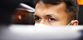 Albon vê culpa de Hamilton: “Eu já estava no limite”