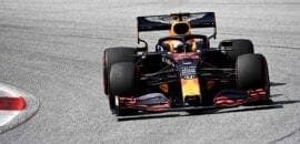 Verstappen: “Simplesmente não temos um bom equilíbrio nas curvas”