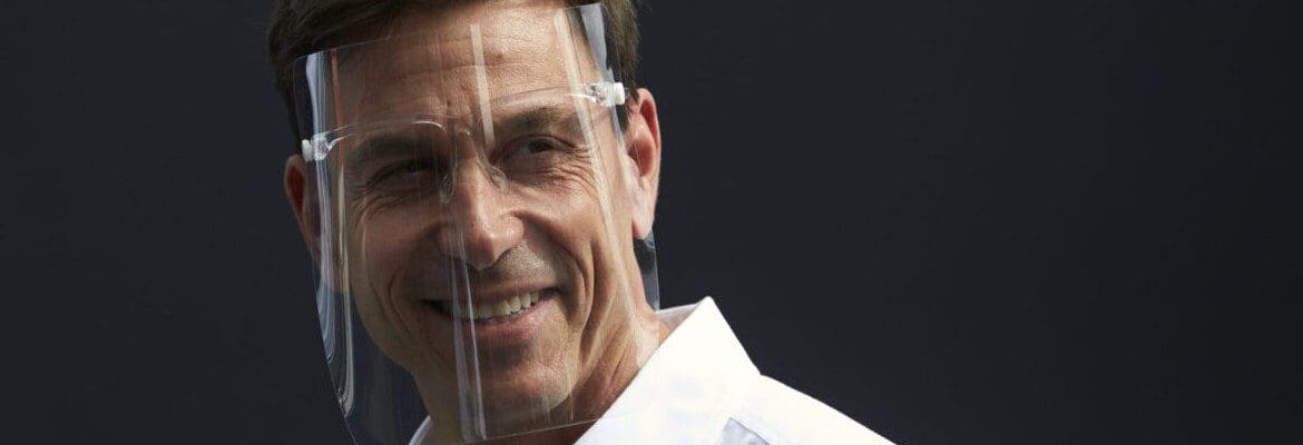 Wolff gosta da vitória com desafios