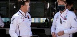Wolff: “Verstappen está na primeira fila, então tudo é possível”