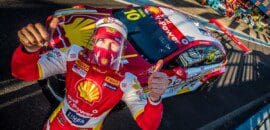 Zonta celebra pole position em Goiânia