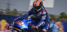 Rins é vetado após acidente na classificação e não corre abertura da MotoGP
