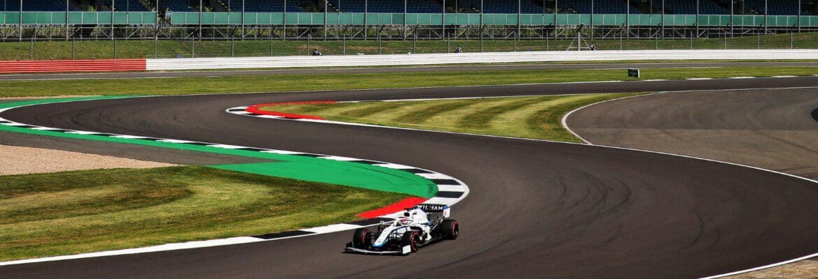 Williams satisfeita com a evolução do carro