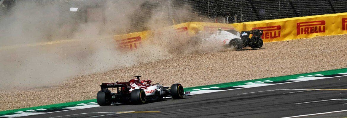 Acidente Kevin Magnussen (Haas) - GP da Inglaterra F1 2020