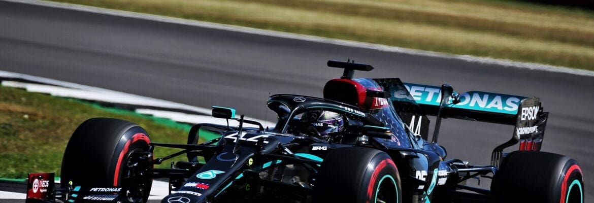 Red Bull e Mercedes quase um segundo mais lentas que na semana passada