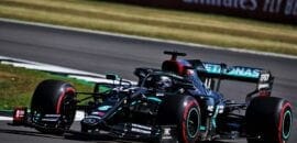 Red Bull e Mercedes quase um segundo mais lentas que na semana passada