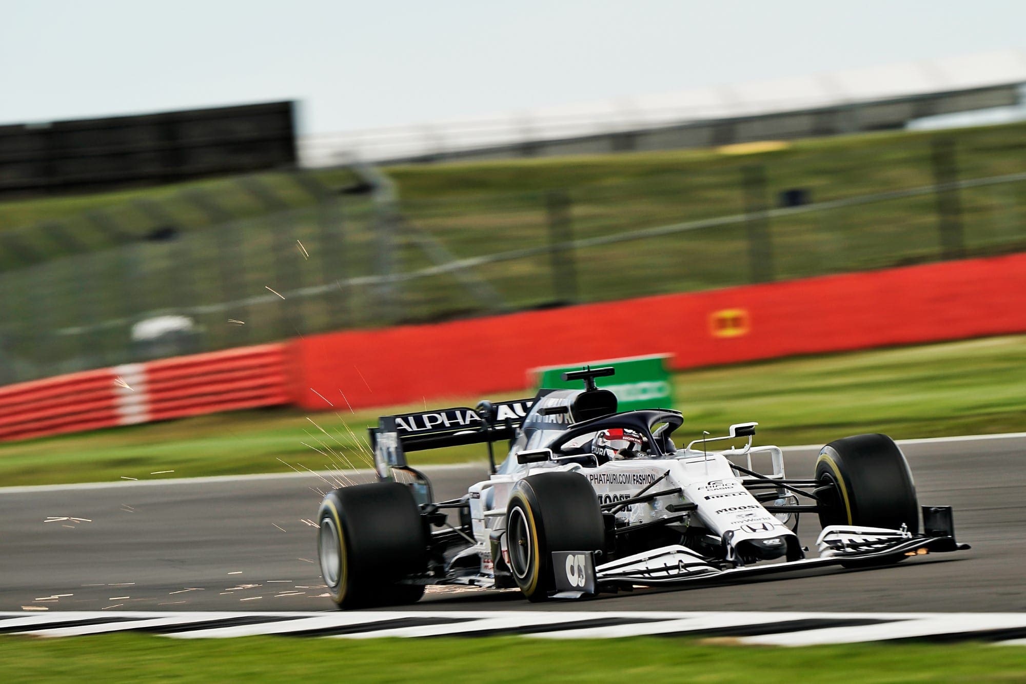 Galeria: confira as imagens dos treinos desta sexta-feira para o GP dos 70 Anos da F1 Daniil Kvyat (AlphaTauri) GP dos 70 Anos da F1 2020 - Silverstone