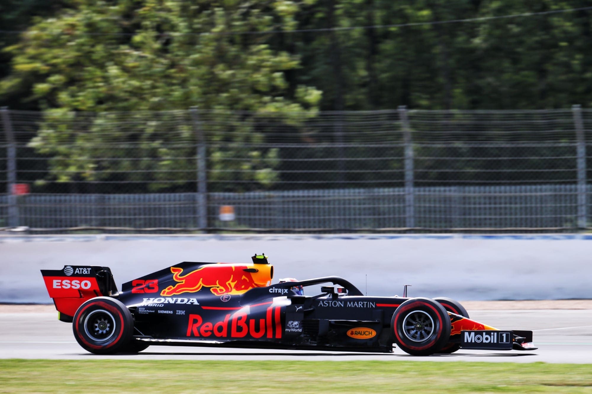 Galeria: confira as imagens da qualificação para o GP dos 70 Anos da F1
