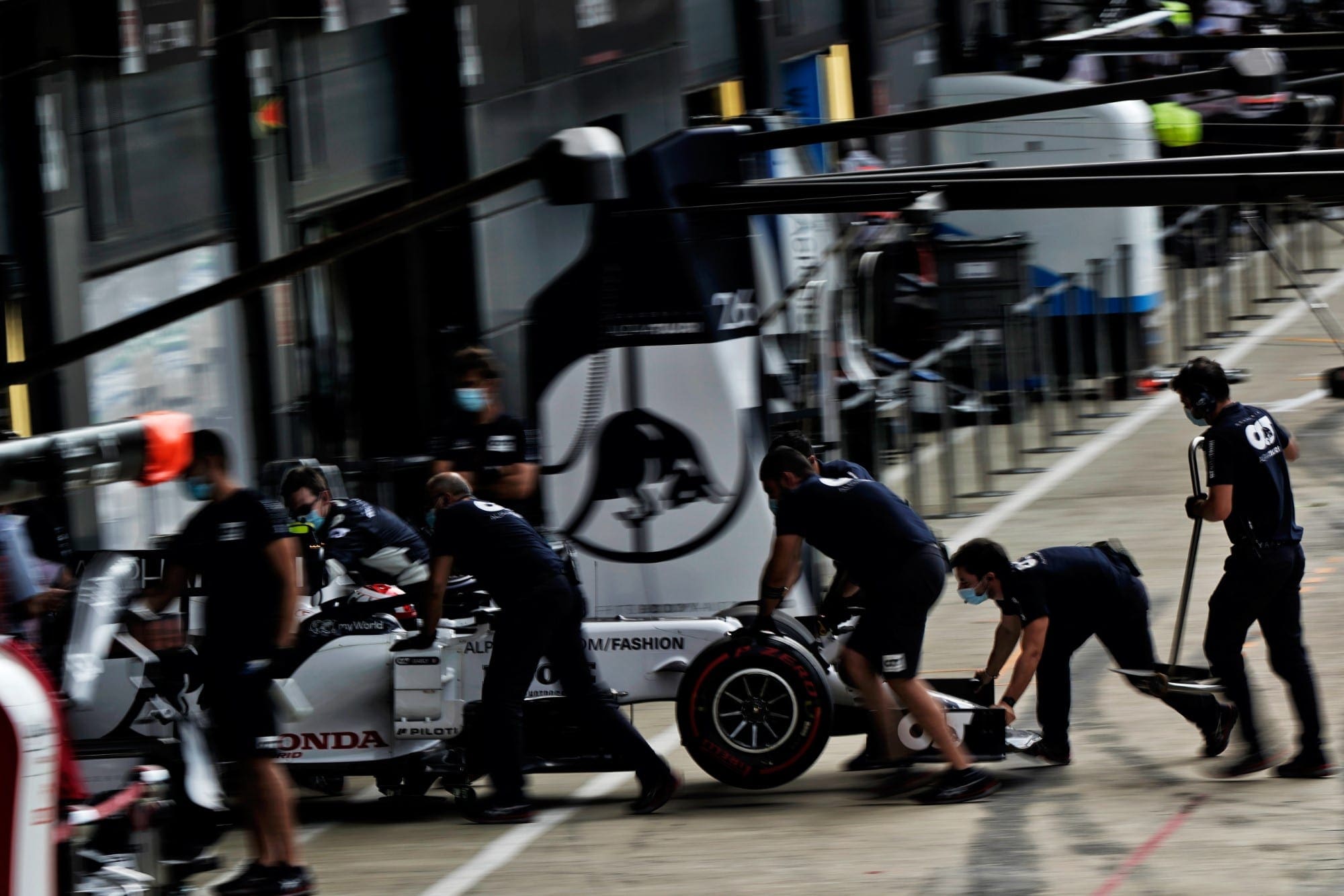 Galeria: confira as imagens da qualificação para o GP dos 70 Anos da F1