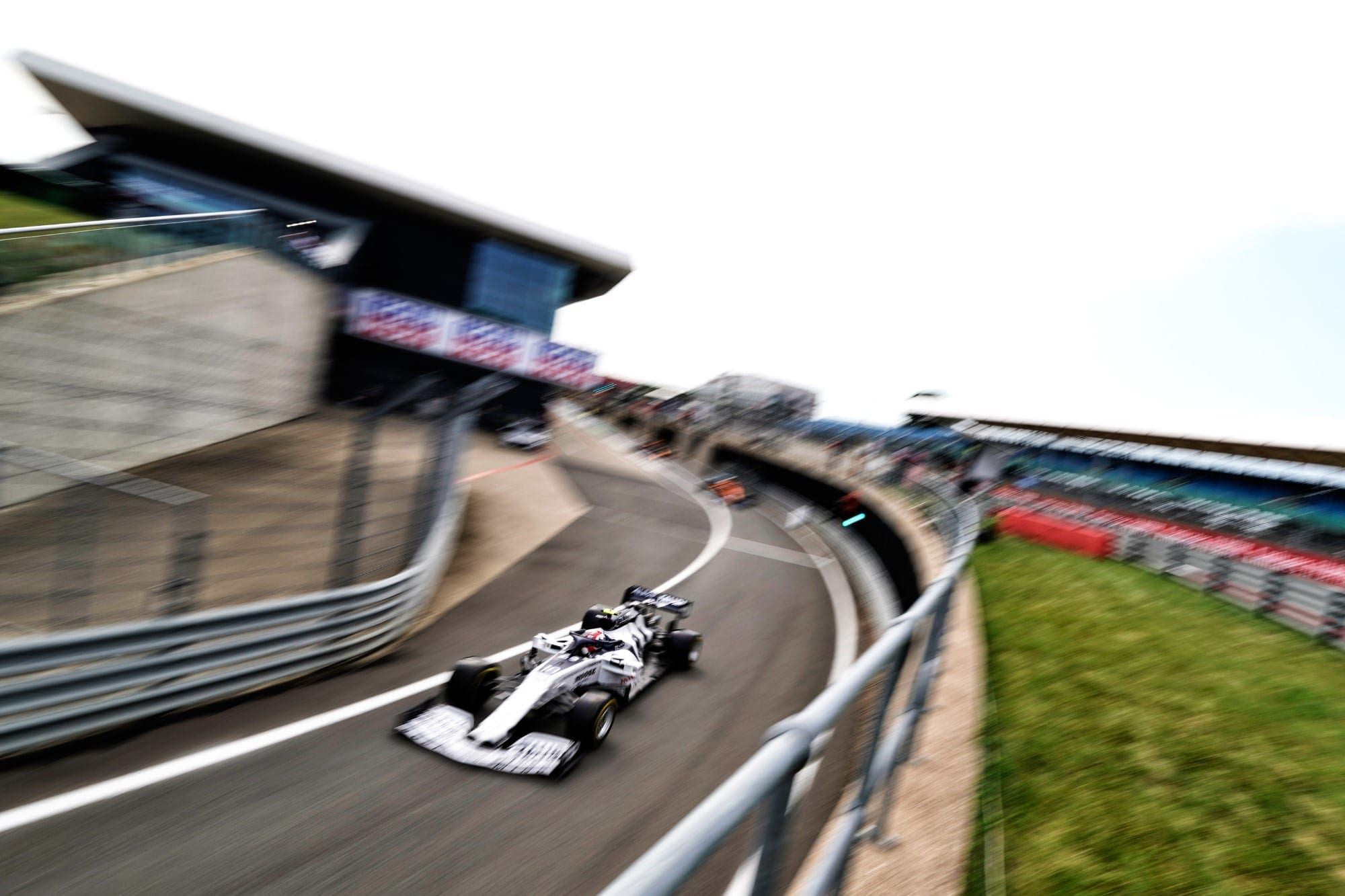 Galeria: confira as imagens da qualificação para o GP dos 70 Anos da F1