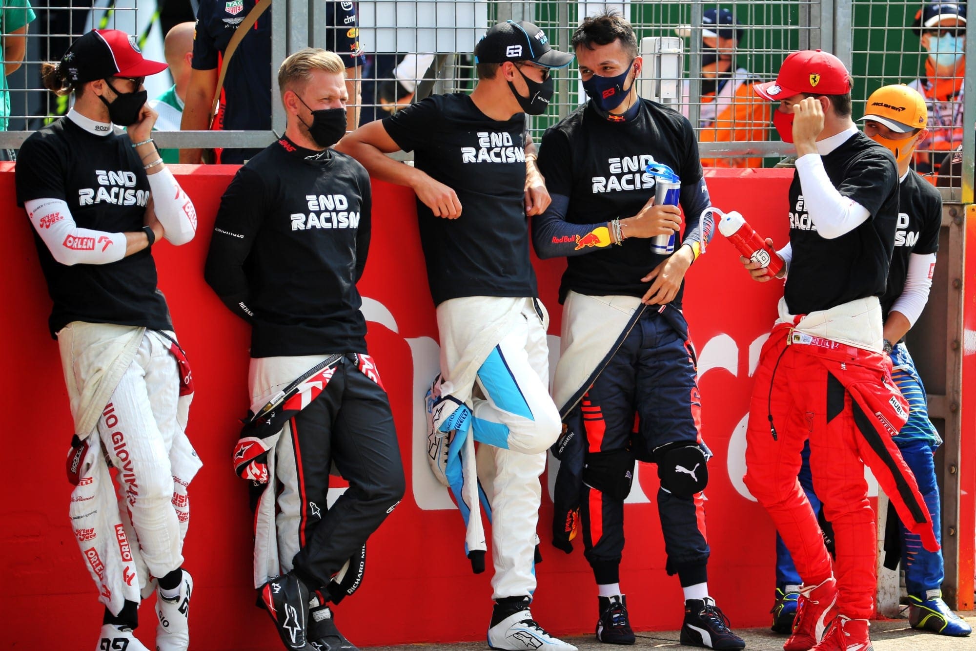 Galeria: confira as imagens do GP dos 70 Anos da F1 Antonio Giovinazzi, Kevin Magnussen, Alexander Albon, Charles Leclerc - Racismo