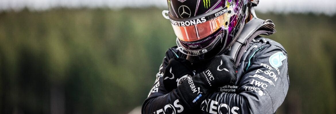 Hamilton pode igualar Schumacher na F1: Netflix estará com a Mercedes na Rússia Hamilton pode igualar Schumacher na F1: Netflix estará com a Mercedes na Rússia
