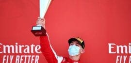 Sargeant vence em Silverstone e vira líder da F3