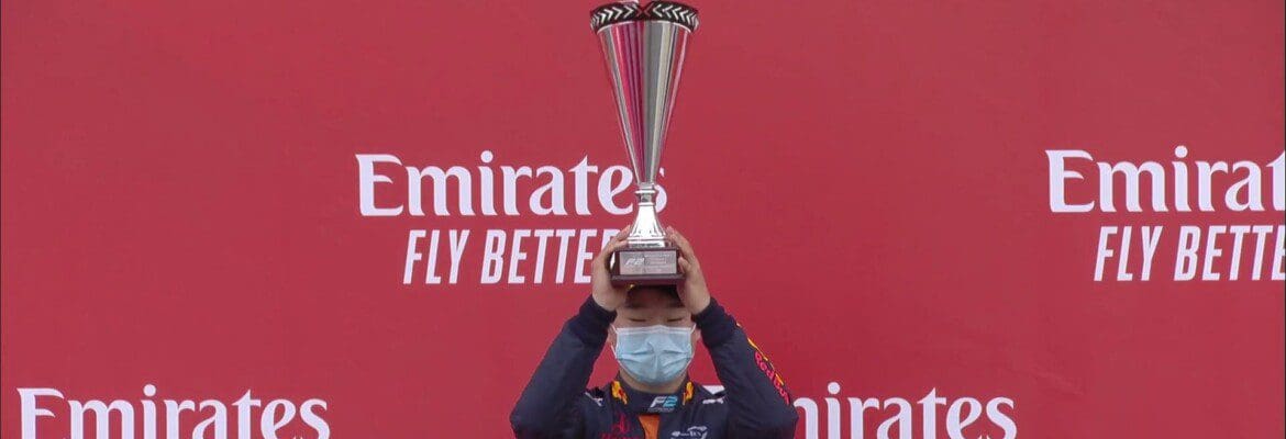 Tsunoda aproveita incidente e vence em Silverstone na F2