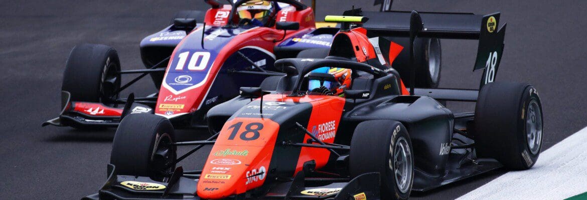 Viscall supera Zendeli na volta final e vence na F3 em Silverstone