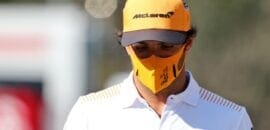 Sainz “diria sim à Ferrari mais 100 vezes”