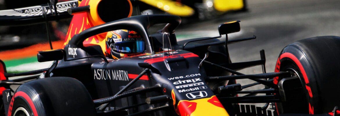 Albon não acha que o RB16 foi prejudicado pelas novas regras Albon não acha que o RB16 foi prejudicado pelas novas regras