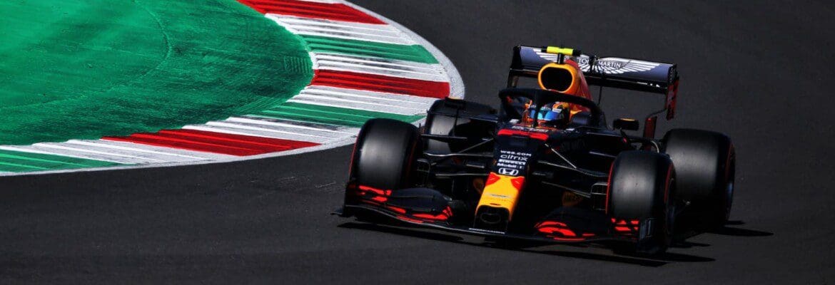 Albon sobre pódio inédito: “Estou muito feliz, sinto que posso respirar”