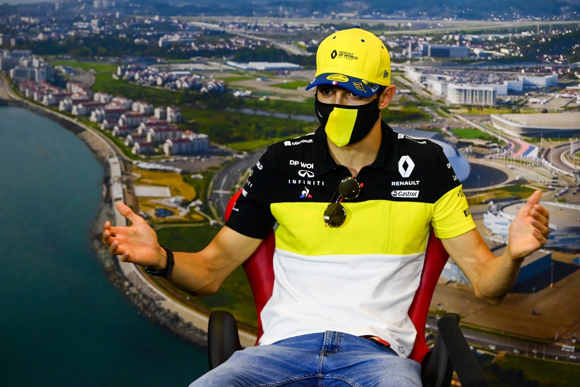 Galeria: confira as imagens desta quinta-feira da F1 na Rússia Esteban Ocon (Renault) GP da Rússia F1 2020
