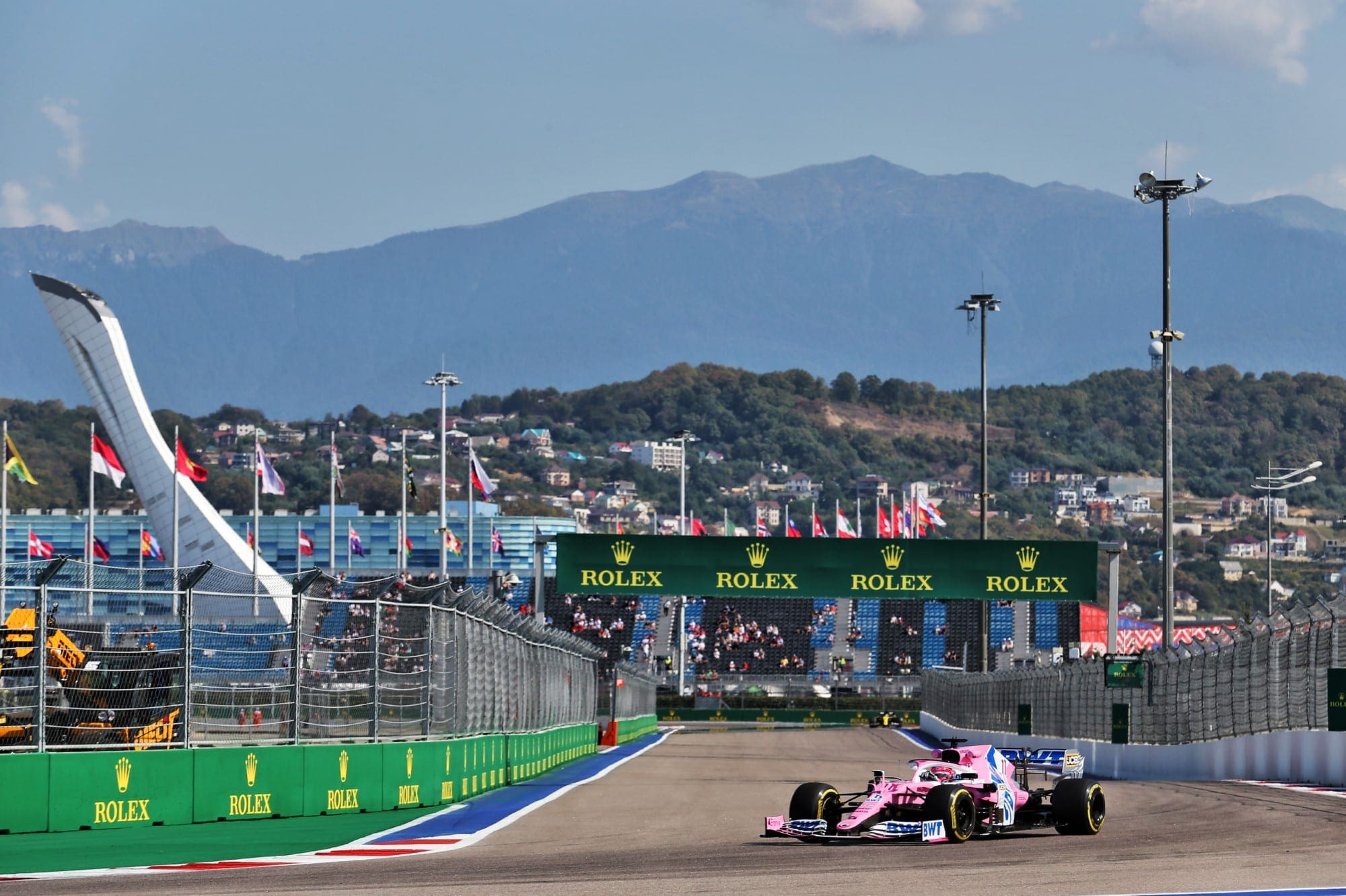 Galeria: confira as imagens dos primeiros treinos para o GP da Rússia de F1 Sergio Perez (Racing Point) GP da Rússia F1 2020