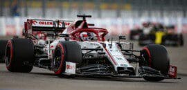 Raikkonen nega rumores sobre contrato com Alfa Romeo para 2021