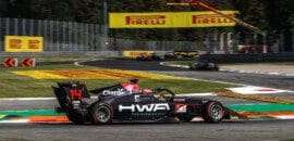 Enzo Fittipaldi brilha em Monza na F3 e lidera prova até sofrer toque e pneu furar