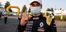 Caio Collet vence de ponta a ponta a corrida 1 em Magny-Cours