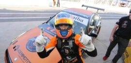 Mercedes-Benz Challenge: Diniz e Ramasauskas largam da pole position