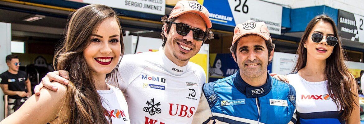 Rodrigo Mello convida Sergio Jimenez para pilotar o Porsche LEGO ® Technic #29 no Velocitta