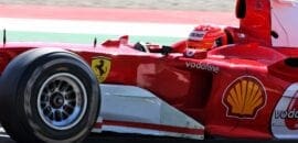 F1: Lego prepara lançamento de Ferrari histórica de Schumacher em 2026