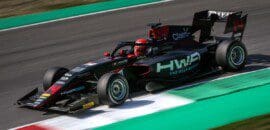 Enzo Fittipaldi larga na segunda fila em Mugello na F3