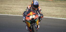 Fernandez mantém tempo do TL1 e termina sexta na frente na Moto3