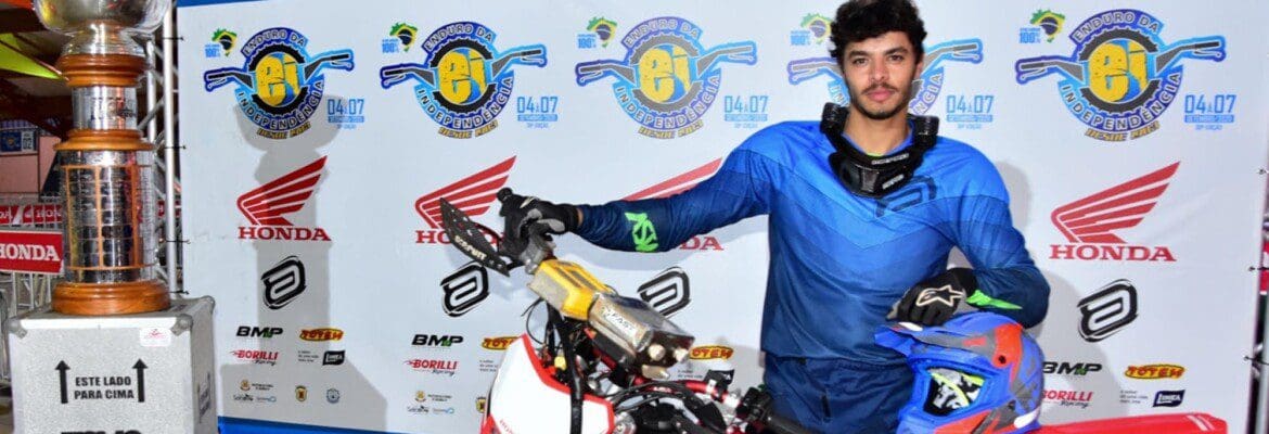 Ator Matheus Abreu participa do Enduro da Independência 2020