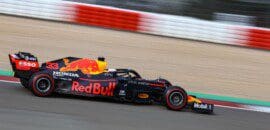 Verstappen está preocupado com subviragem do carro no GP de Eifel