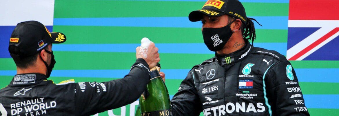 Ricciardo sobre Hamilton: “Tenho muito respeito” Ricciardo sobre Hamilton: “Tenho muito respeito”