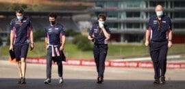 Racing Point: “Dia complicado e desafiador”